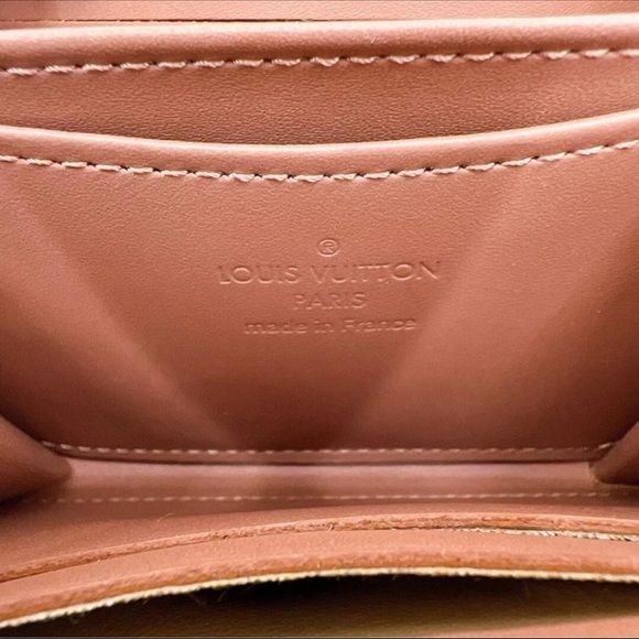 Louis Vuitton Zippy Compact Wallet | Dune - Picture 10 of 14